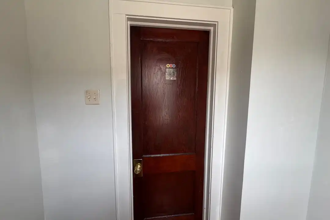11 Bryant Ave unit 2 - View 3
