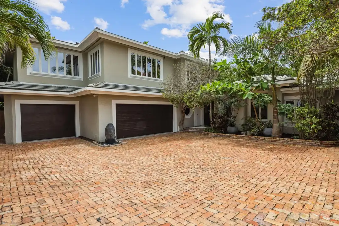 3301 NE 16th St - View 6