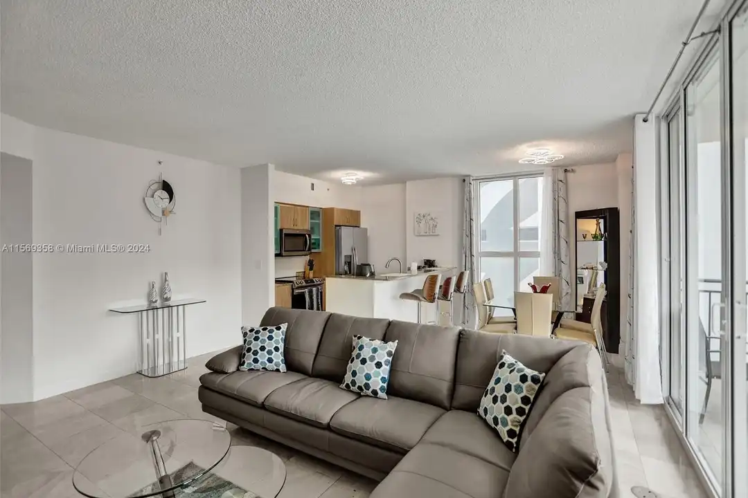 17555 Atlantic Blvd #1101 - View 4