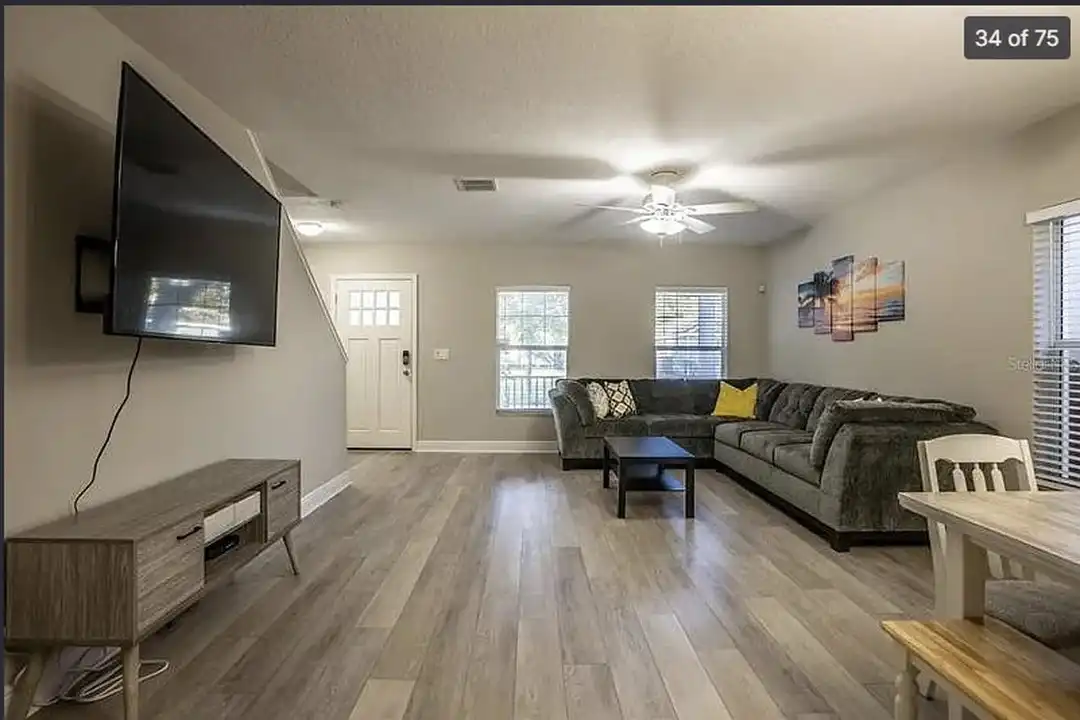 2132 W Spruce St – pohled 5
