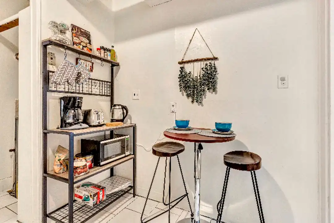 516 E Kirby St unit UNIT 11 - View 6