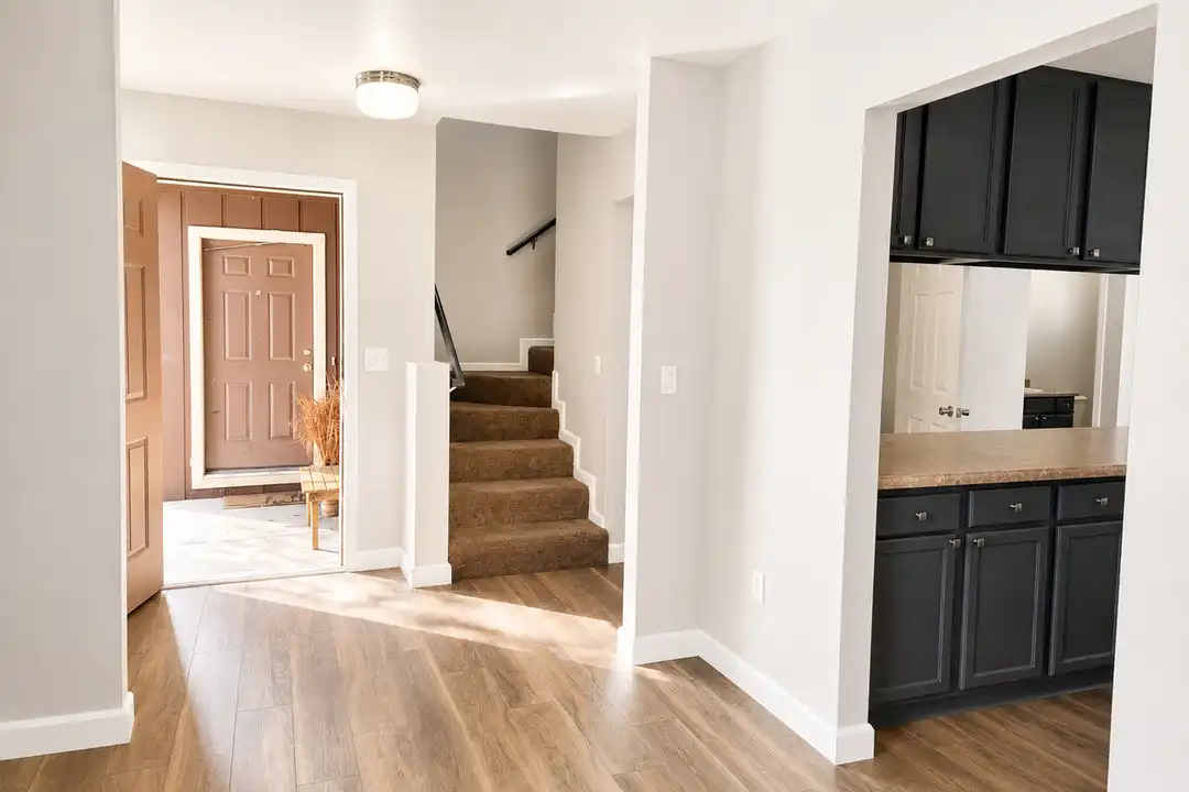 1425 Watt St unit B - View 5