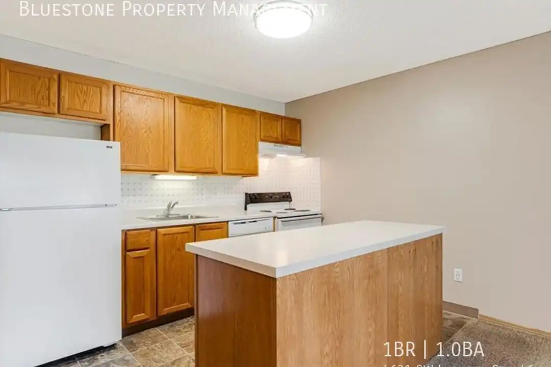 4631 SW Luradel St - Widok 4