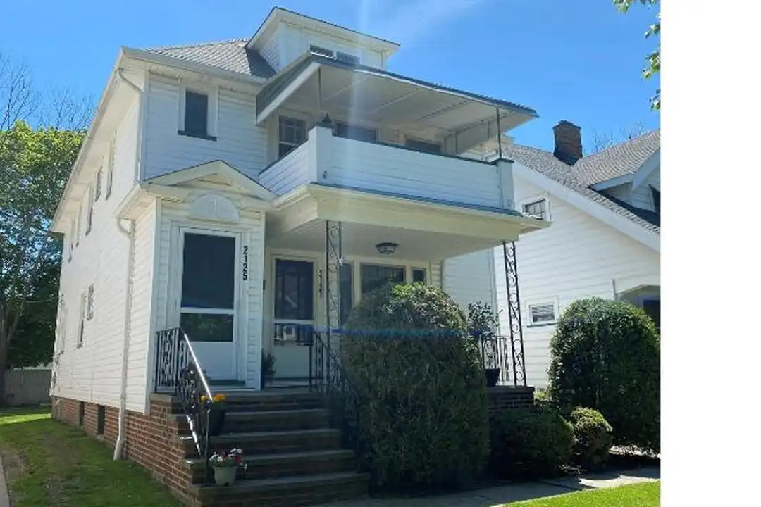 2125 Mars Ave – photo 1