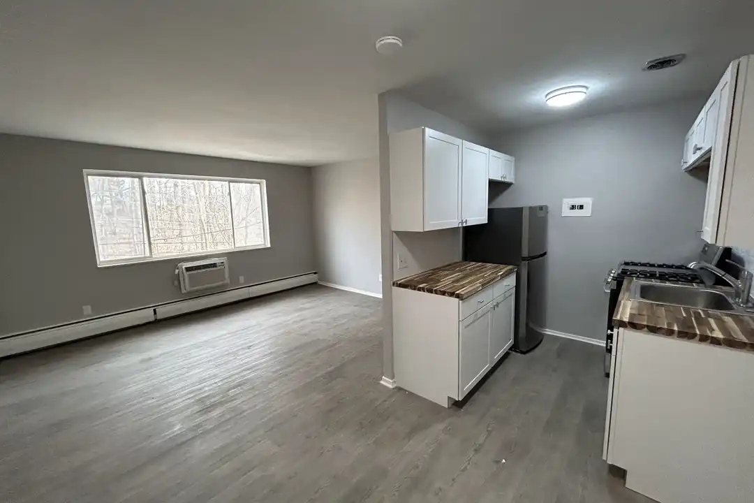 5277 E 126th St unit 77-101 – photo 1