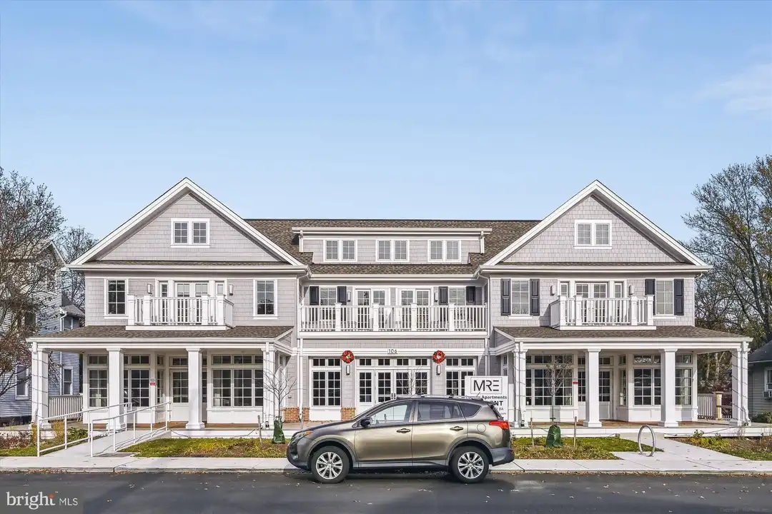 106 Annapolis St #204 – photo 1