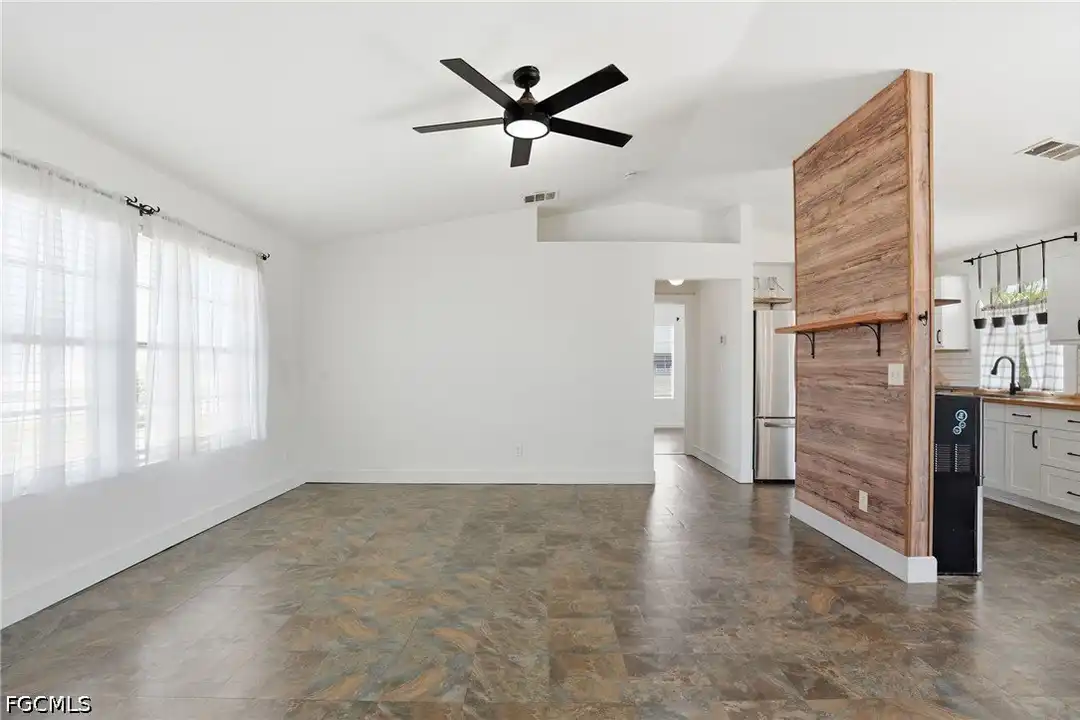 18 NW 26th Terrace - View 4