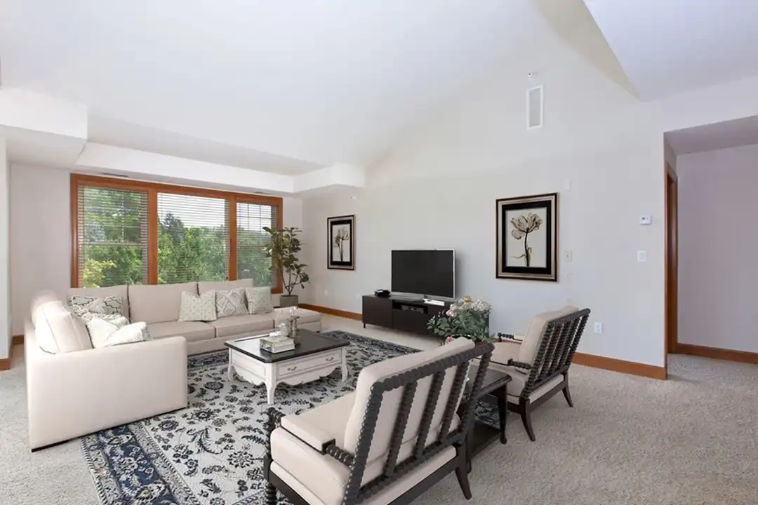 250 Turners Crossroad S - View 4