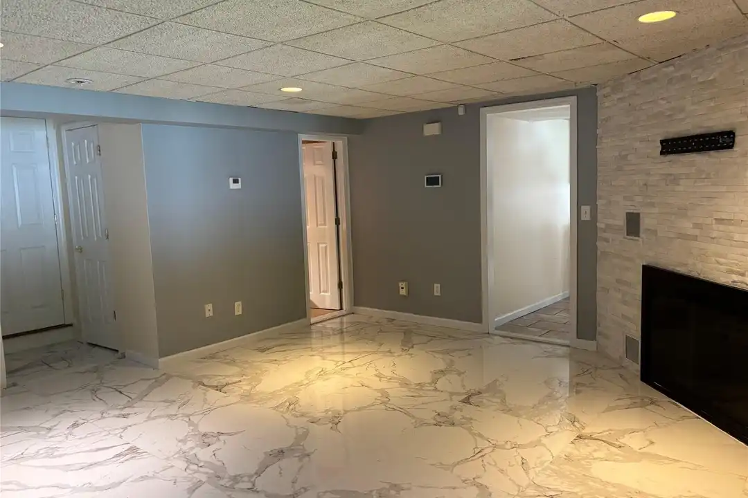275 Evergreen Ave – photo 1 of 17
