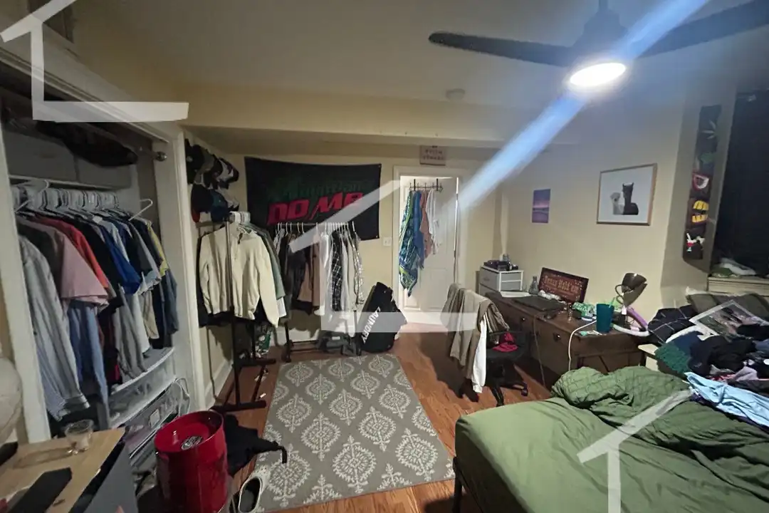 739 Parker St - View 2