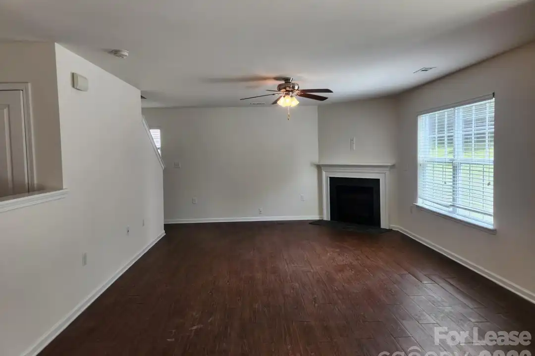 1415 Kent Downs Ave SW - View 6