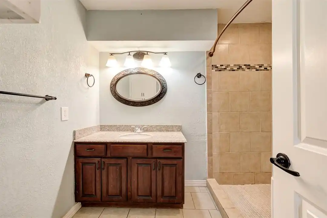 6417 NW 63rd St unit 1 - More