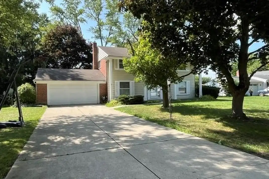 3541 Tothill Dr – photo 1