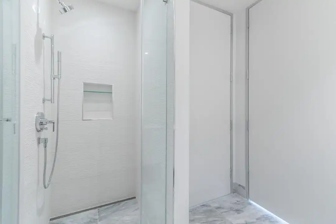 301 West Ave unit 1903 - More