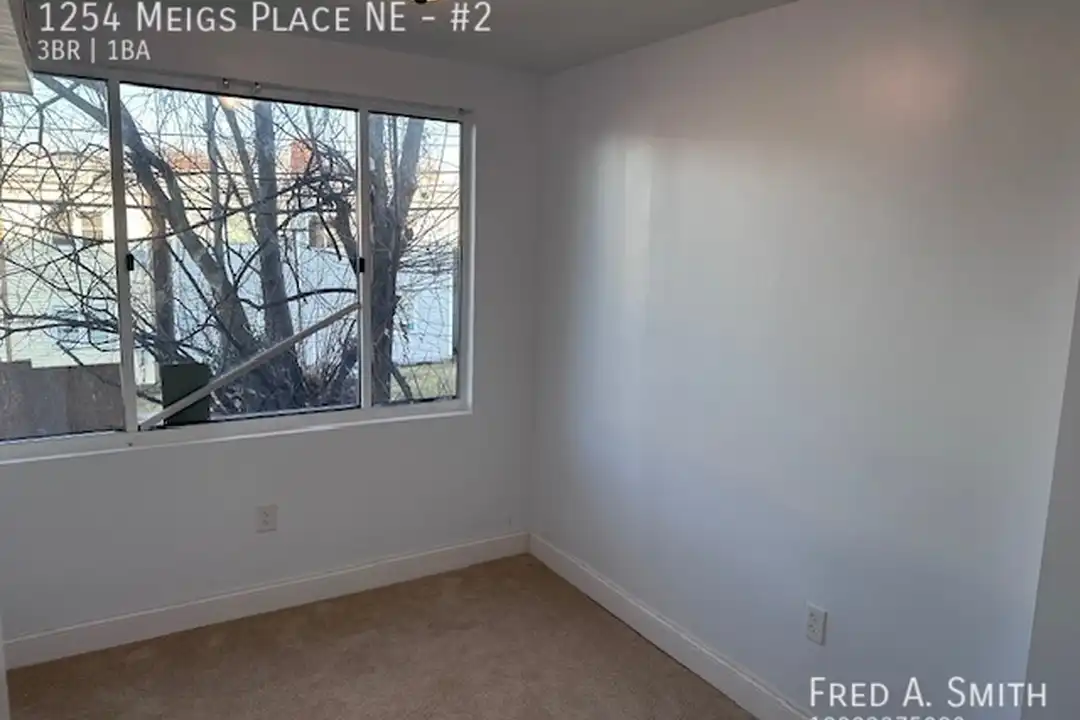 1254 Meigs Pl NE - View 2