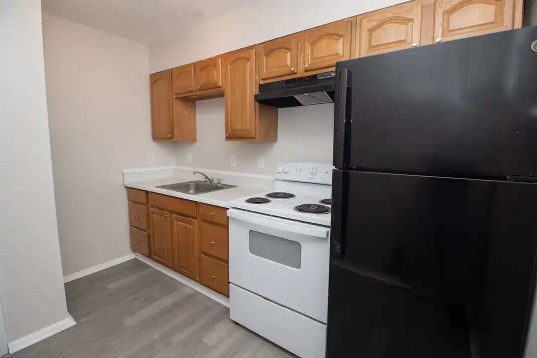 1005 Airport Rd unit F1 - View 6