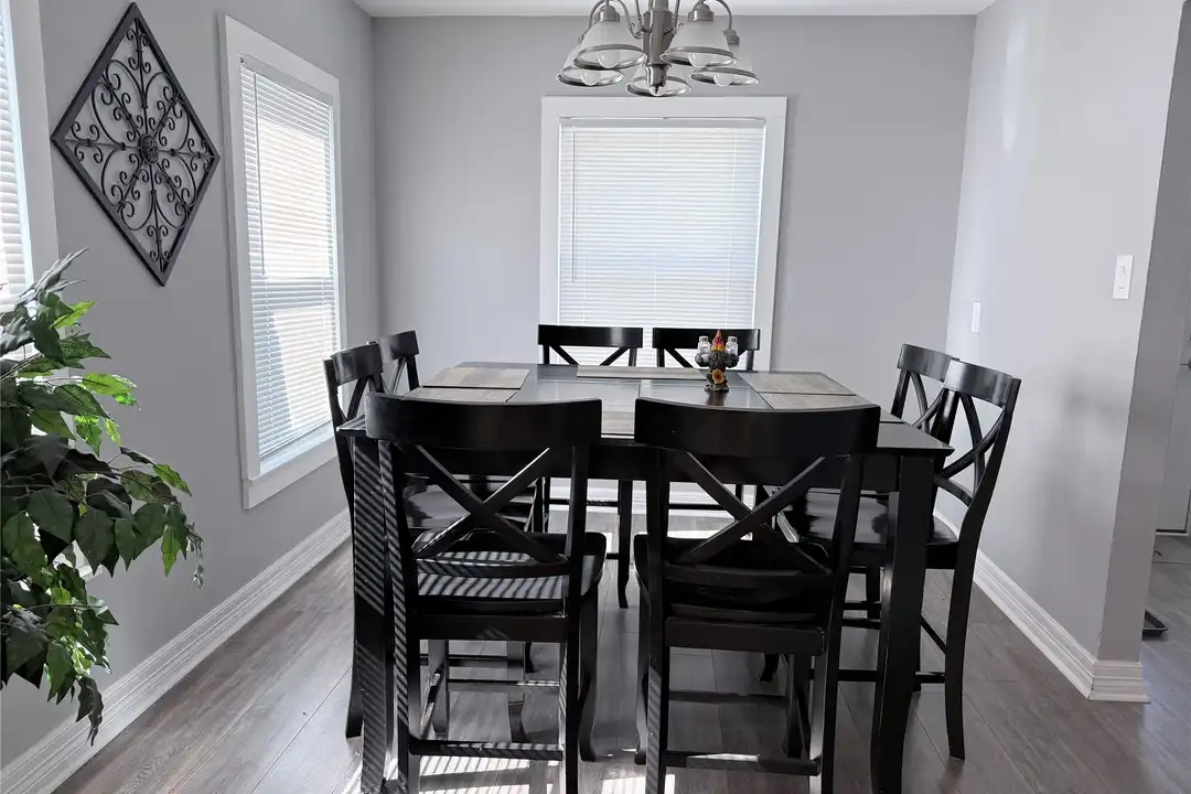 3834 Rosedale St - More
