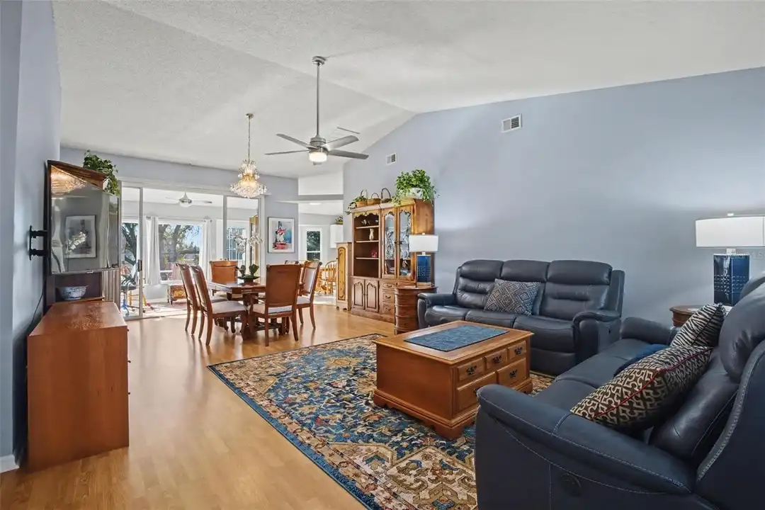 25049 Navel Ave - View 3
