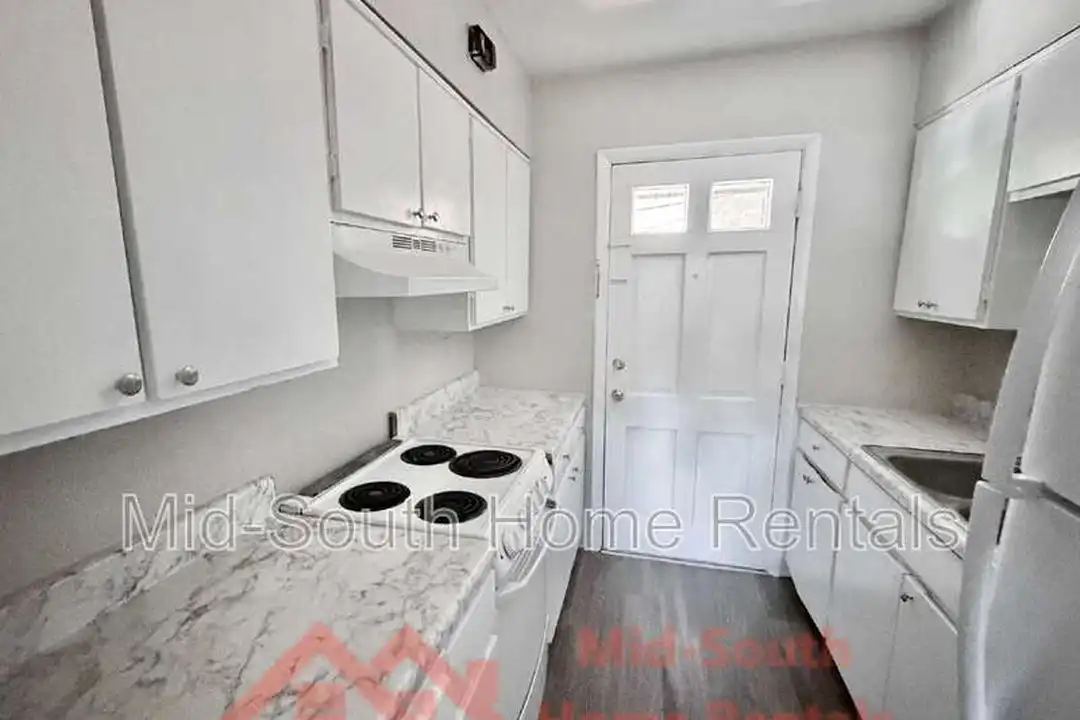 25 N Idlewild St unit 10 - Widok 5