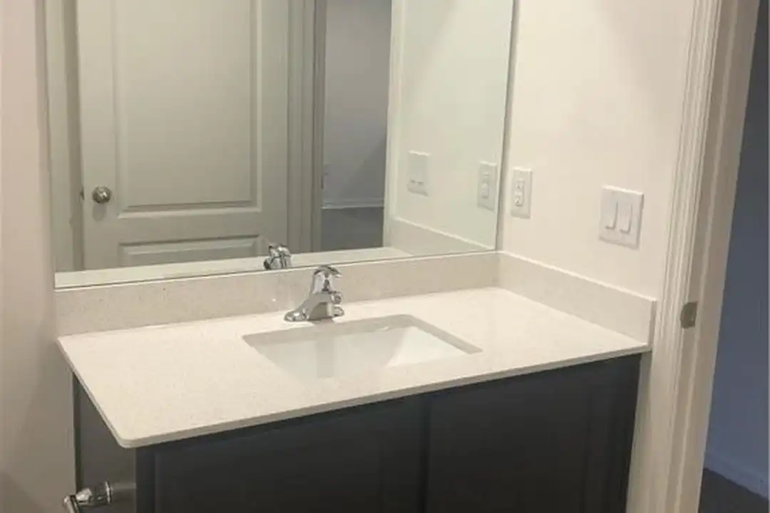 36 NW 26th St - View 6