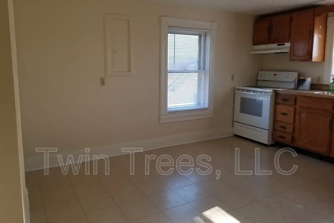560 Old Bethel Rd unit B - View 3
