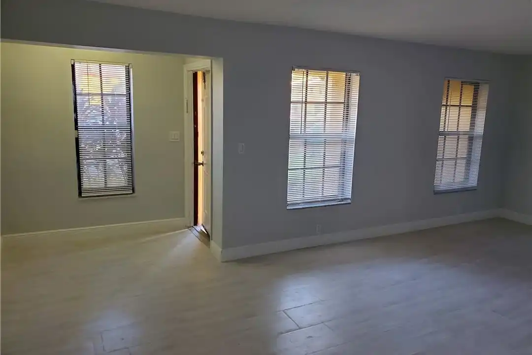 2743 NW 47th Terrace unit 604 - View 6