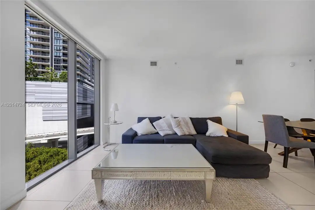 31 SE 6th St unit 907 - View 5