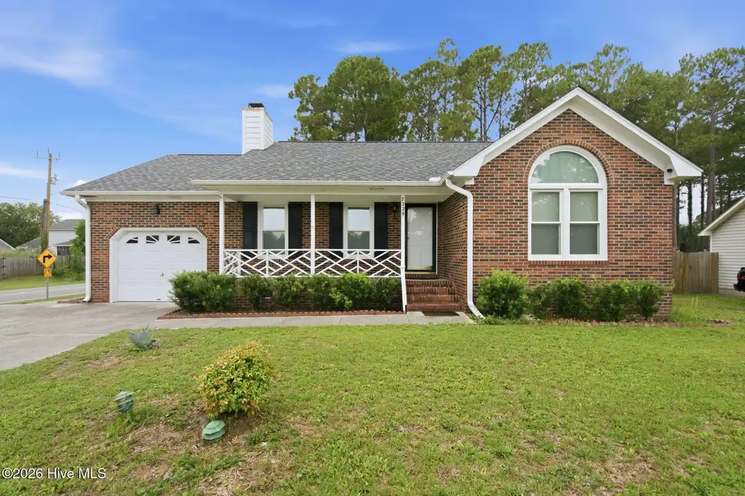 7228 Quail Woods Rd – photo 1