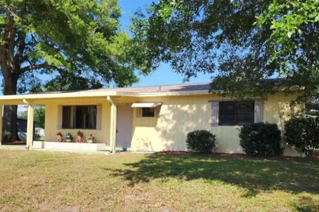 10405 SW 99th Ave – photo 1