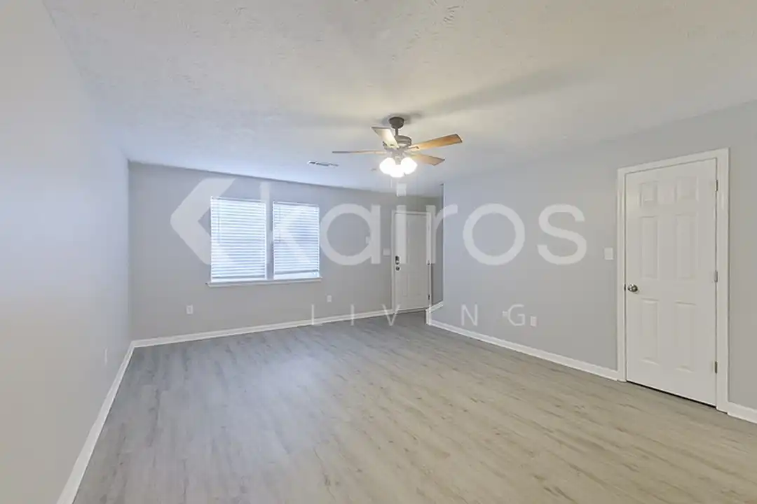 160 Deer Pkwy - View 4