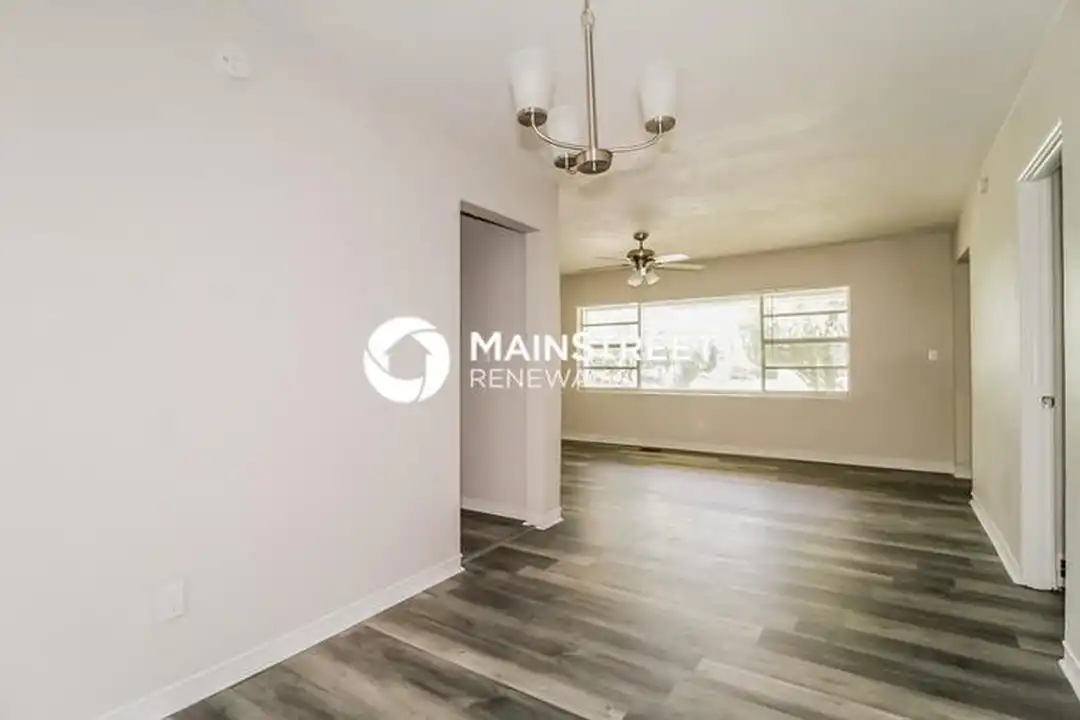 3108 Pembrook Dr - View 3