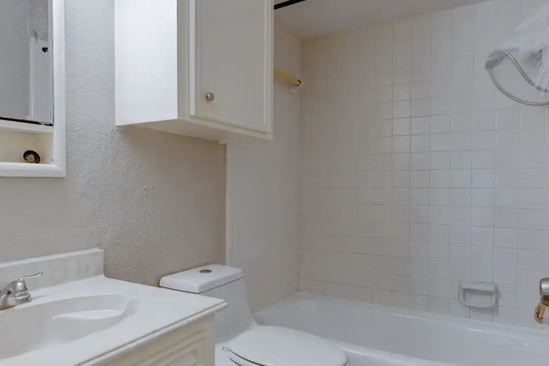5102 Parsley Ave - View 5