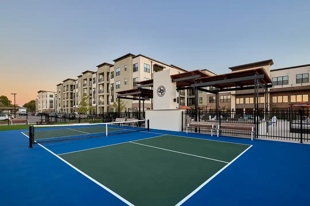 Avenida Carrollton - 55+ Active Adult Apartment Homes - View 3