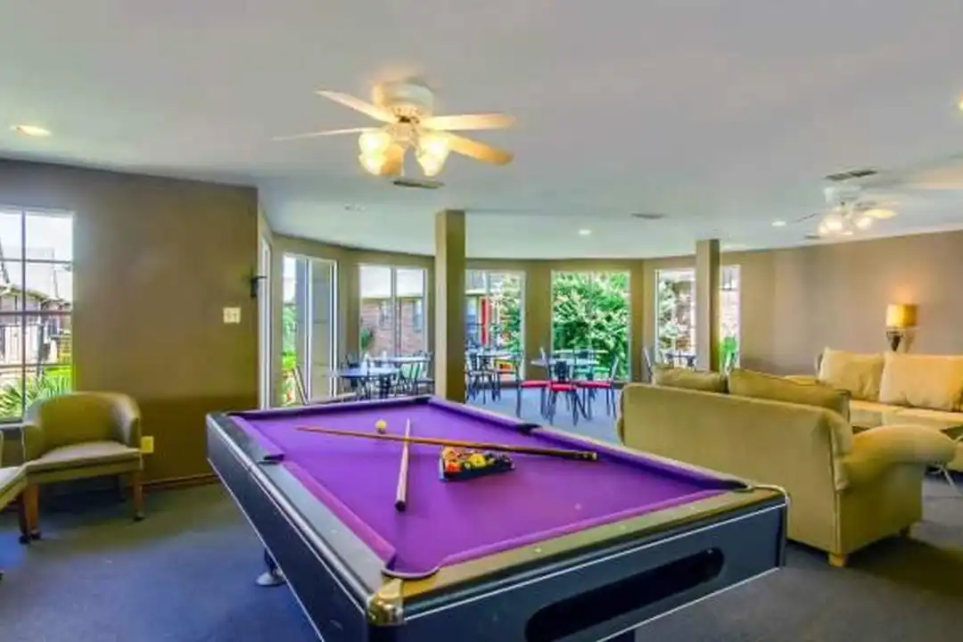 800 W NASA Pkwy unit # 821 - More
