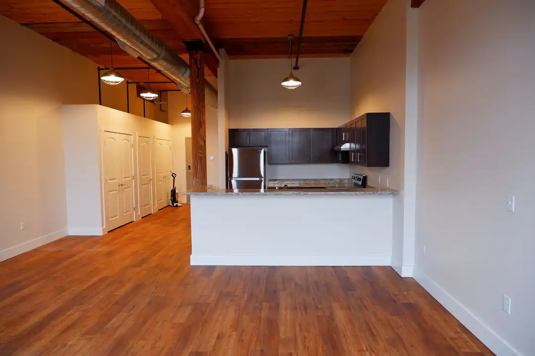 200 Esten Ave unit 438 - View 5