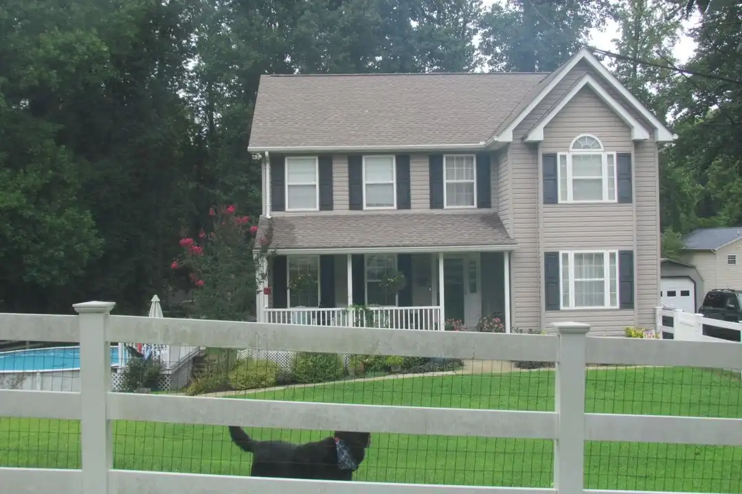 1478 Apple Ct – photo 1 of 13