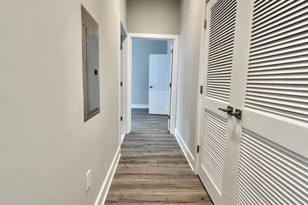 94-98 W Main St unit 206 - View 2