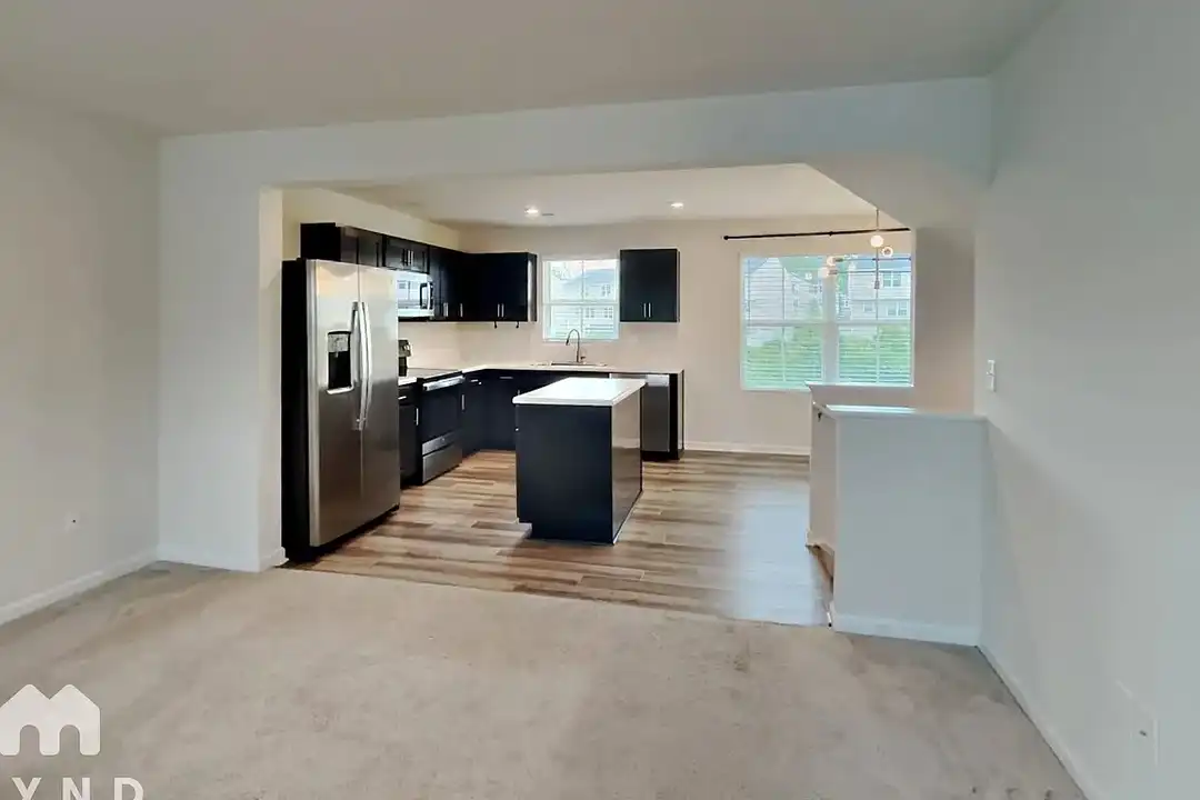 Apartment in Charlotte - View 4