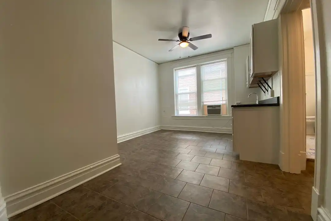 91 S Grand Blvd unit 311 – photo 1