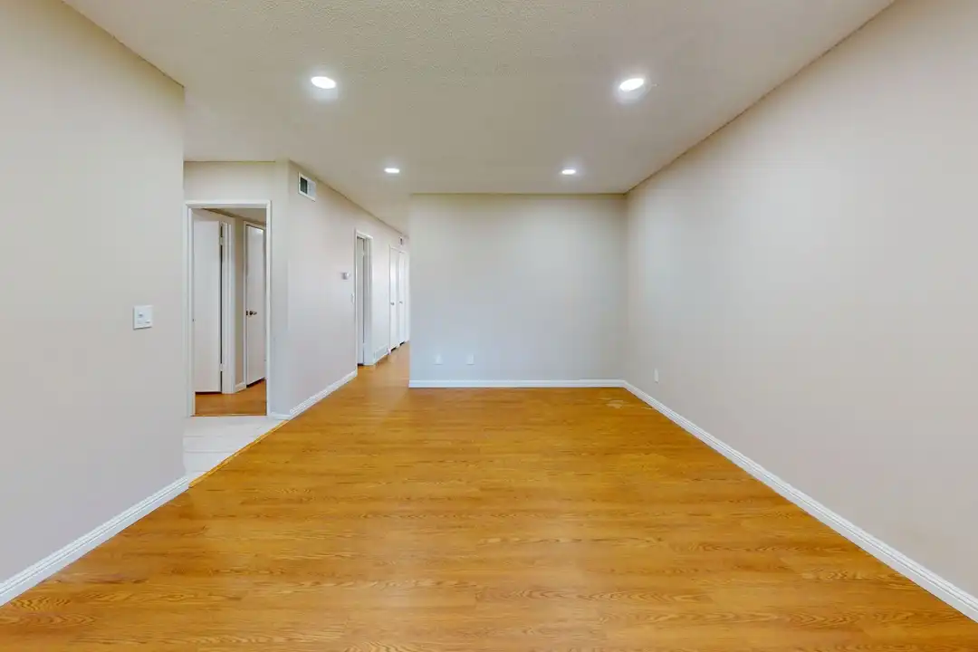 167 N Cambridge Ave unit 149 - View 2
