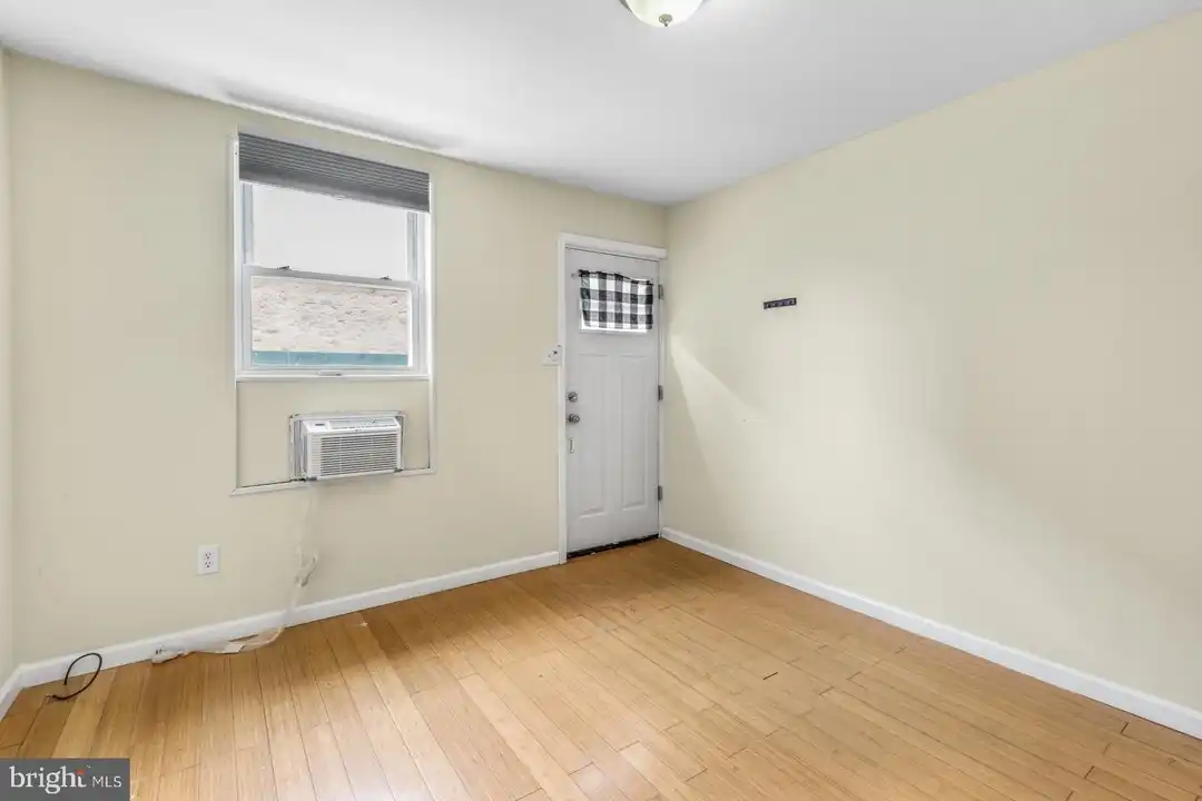 House in Philadelphia - View 3