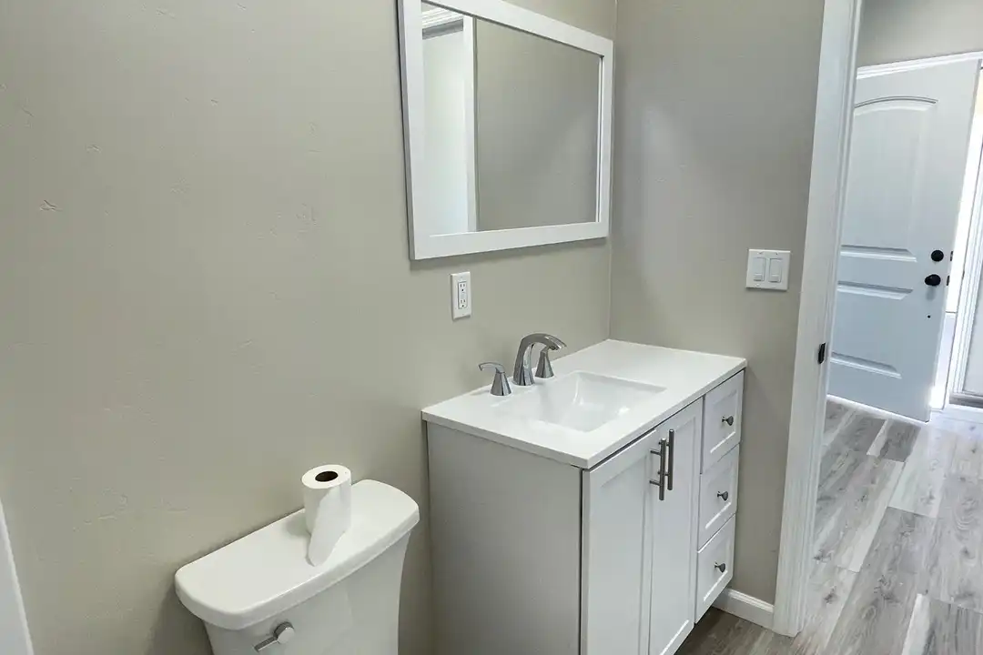 1543 Wallis Ave unit 1543A - More