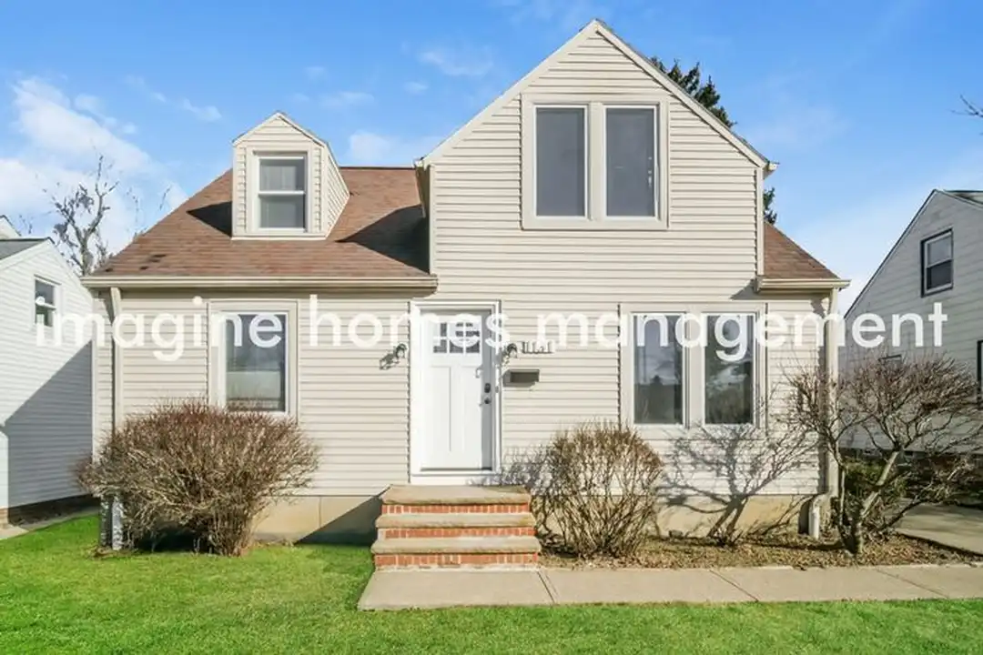 1131 Belrose Rd – photo 1