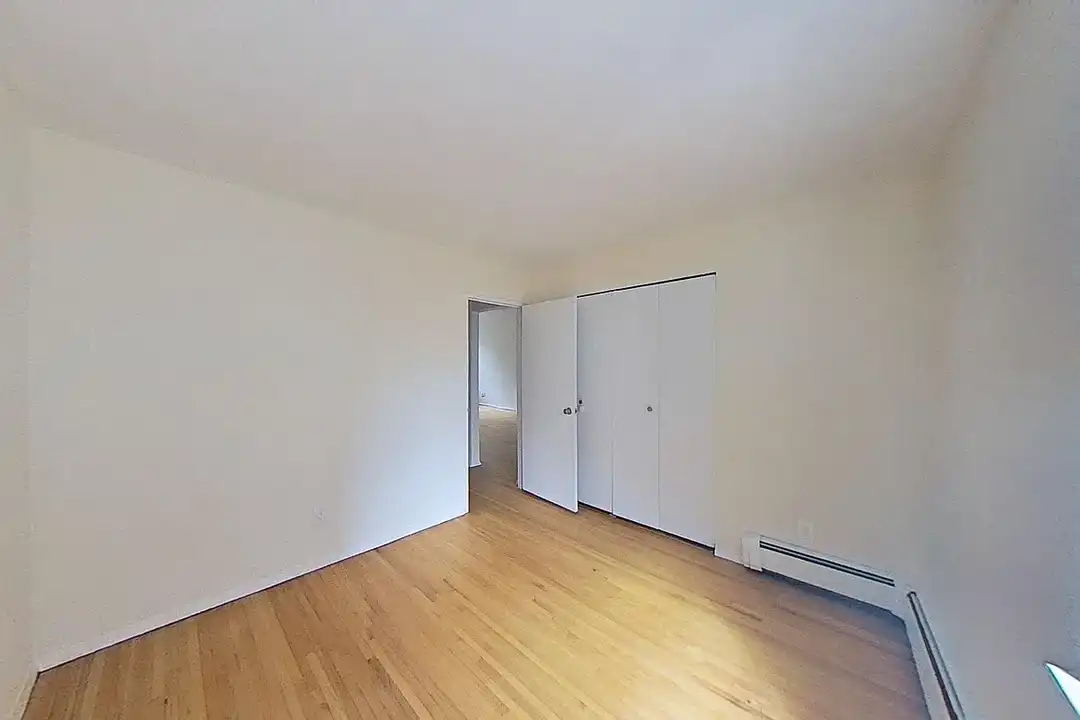 365 W 52nd St unit 4F - View 5