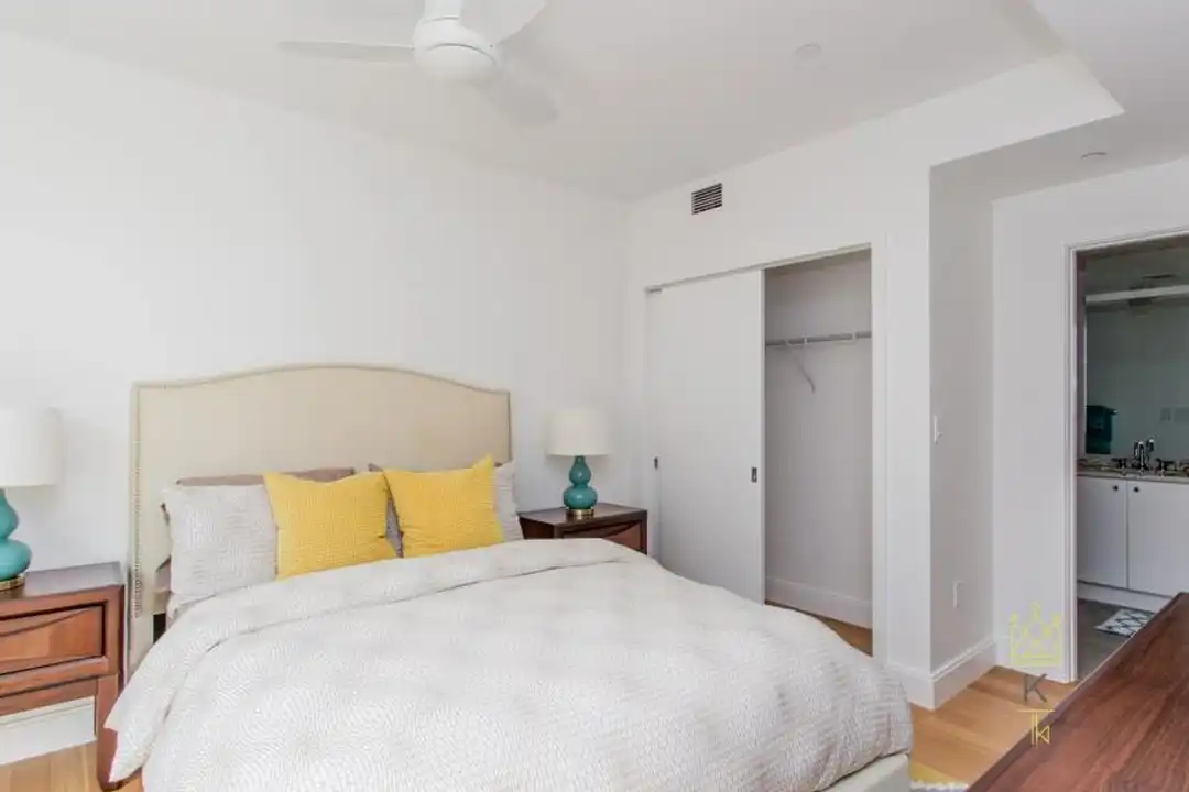 1478 Tremont St - View 6