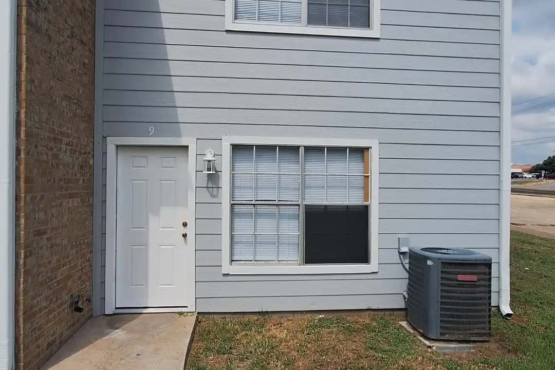 1906 Barak Ln unit LANE9 – photo 1