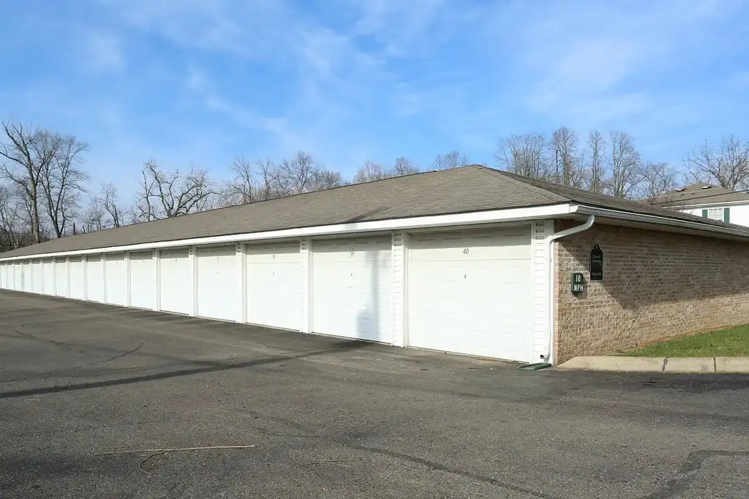Chartwell Apartments – photo 1 of 22