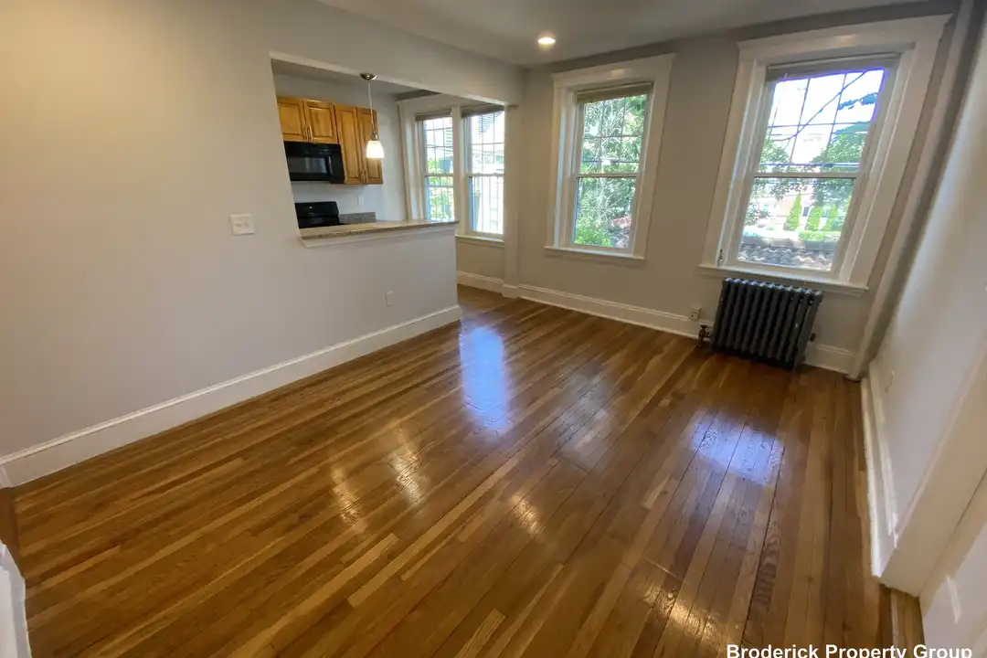 288 Chestnut Hill Ave unit 3 – pohled 4