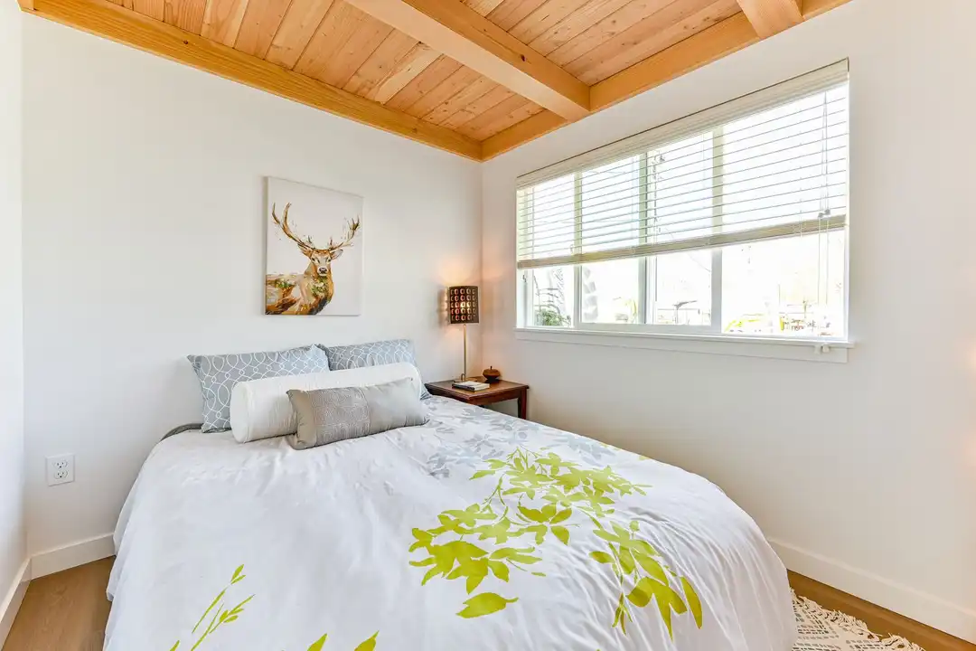 Apartment in Centralia - View 4