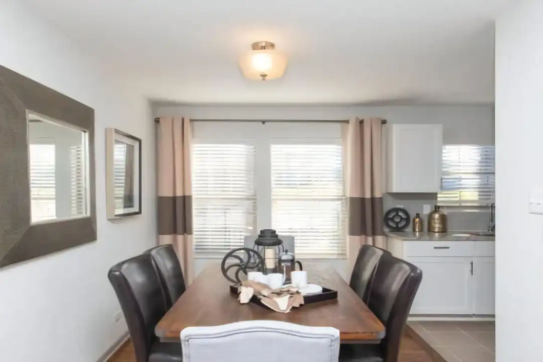 116 Vanderheck St unit # 610 - View 4